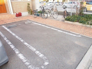 駐車場に車を止められます