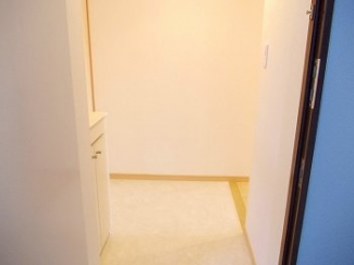 シンプルで使いやすい玄関です