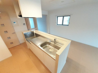 キッチンでお料理をお楽しみください