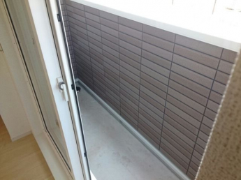 外からの目が気にならないバルコニーで洗濯物が干せます