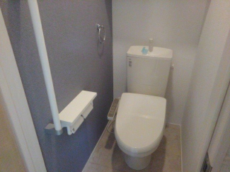 シンプルで使いやすいトイレです
