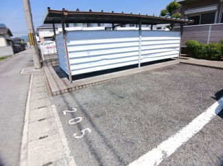 駐車場完備です