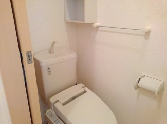 シンプルで使いやすいトイレです
