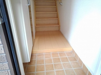 シンプルで使いやすい玄関です