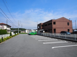 駐車場に車を止められます