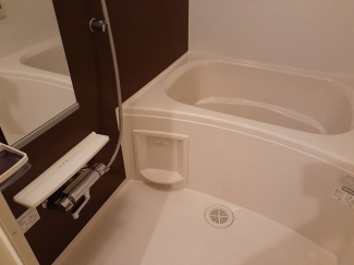 ゆったり過ごせるお風呂です