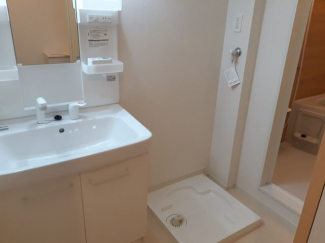 忙しい朝には欠かせない洗面所です