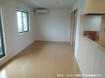 こちらの居間で趣味の時間をお楽しみください