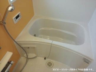 落ち着いた空間のお風呂です