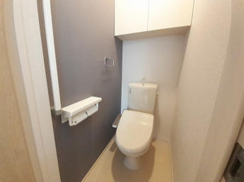 清潔感のあるトイレです