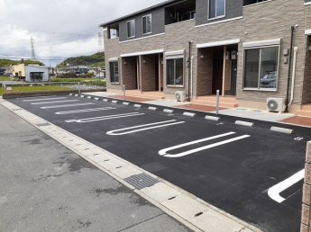駐車場完備です