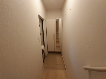 シンプルで使いやすい玄関です
