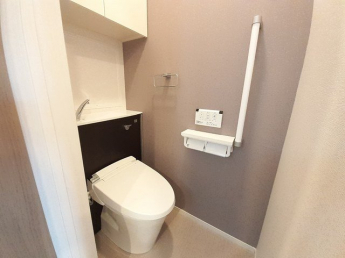 シンプルで使いやすいトイレです