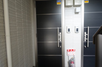 【玄関】
