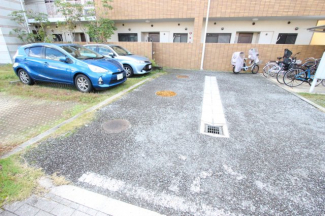 駐車スペースもあります