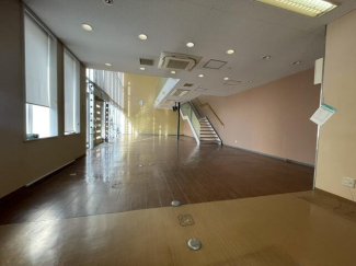 三田市中央町の店舗事務所の画像