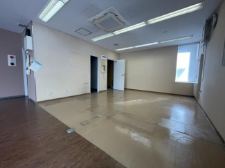 三田市中央町の店舗事務所の画像