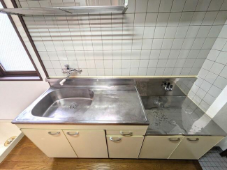 オクトワール松山土居田東館の画像