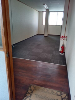 四国中央市妻鳥町の事務所の画像
