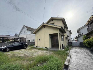 松山市土居町の一戸建ての画像