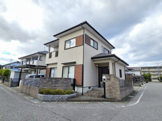 角地の物件です