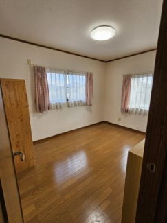 北東側のお部屋です。