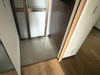 【玄関】