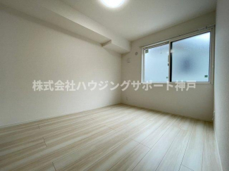 【寝室】