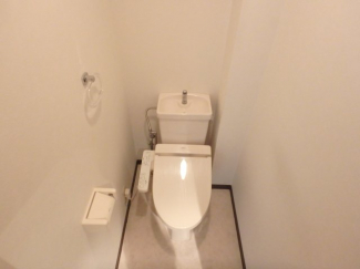 落ち着いたトイレです