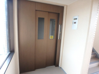 エレベーター