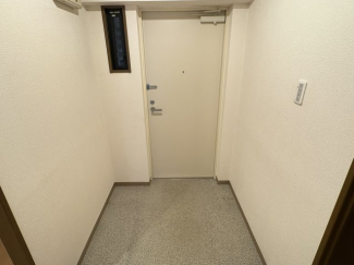 ゆったりとした玄関です