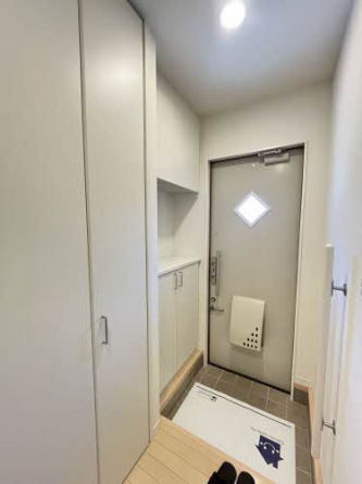 【玄関】