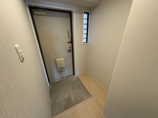 【玄関】