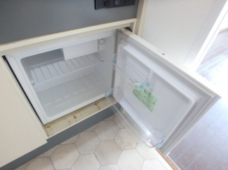 ミニ冷蔵庫完備