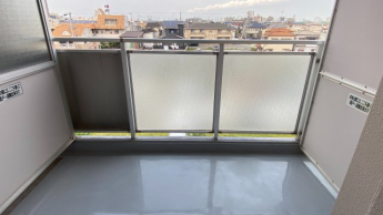 洋室7.4帖のバルコニー