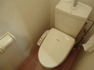 シャワー付トイレ