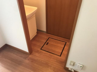 脱衣所