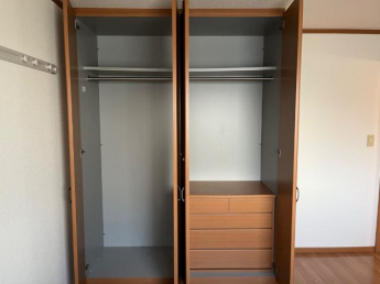 クローゼット
