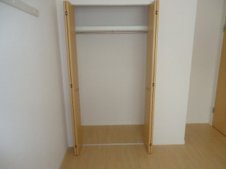 洋室収納