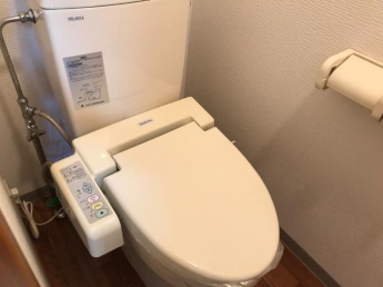 シャワー付トイレ