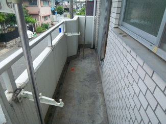 【バルコニー】