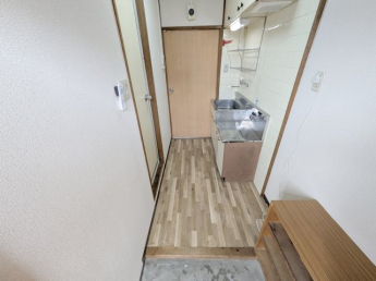 【玄関】
