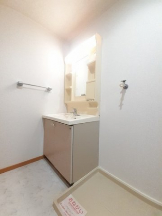 忙しい朝には欠かせない洗面所です