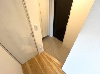 【玄関】