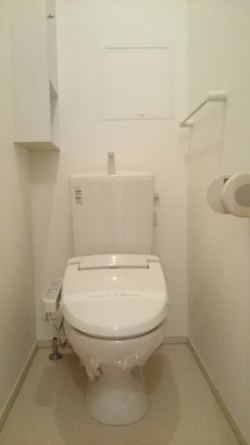 シンプルで使いやすいトイレです