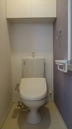 落ち着いたトイレです