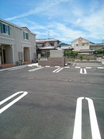駐車場に車を止められます