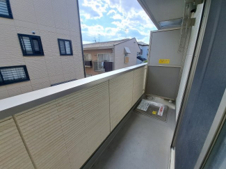 【バルコニー】