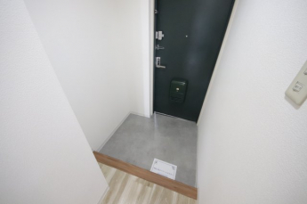 落ち着いた玄関です