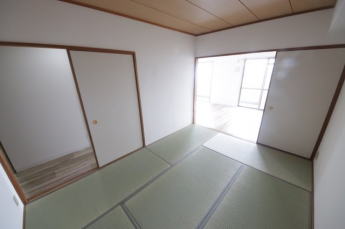明るい和室です